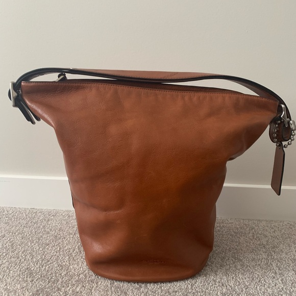 🎯SOLD🎯Coach Duffle Bag in Cognac - Picture 3 of 8